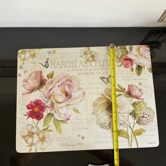 Lisa Audit “Marché aux Fleurs” placemats - Picture 10 of 15